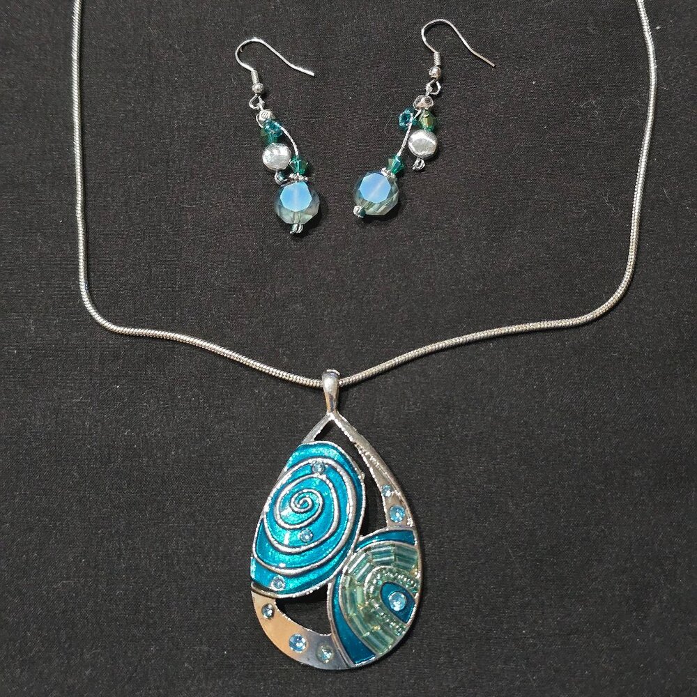Unbranded Necklace and Earrings set